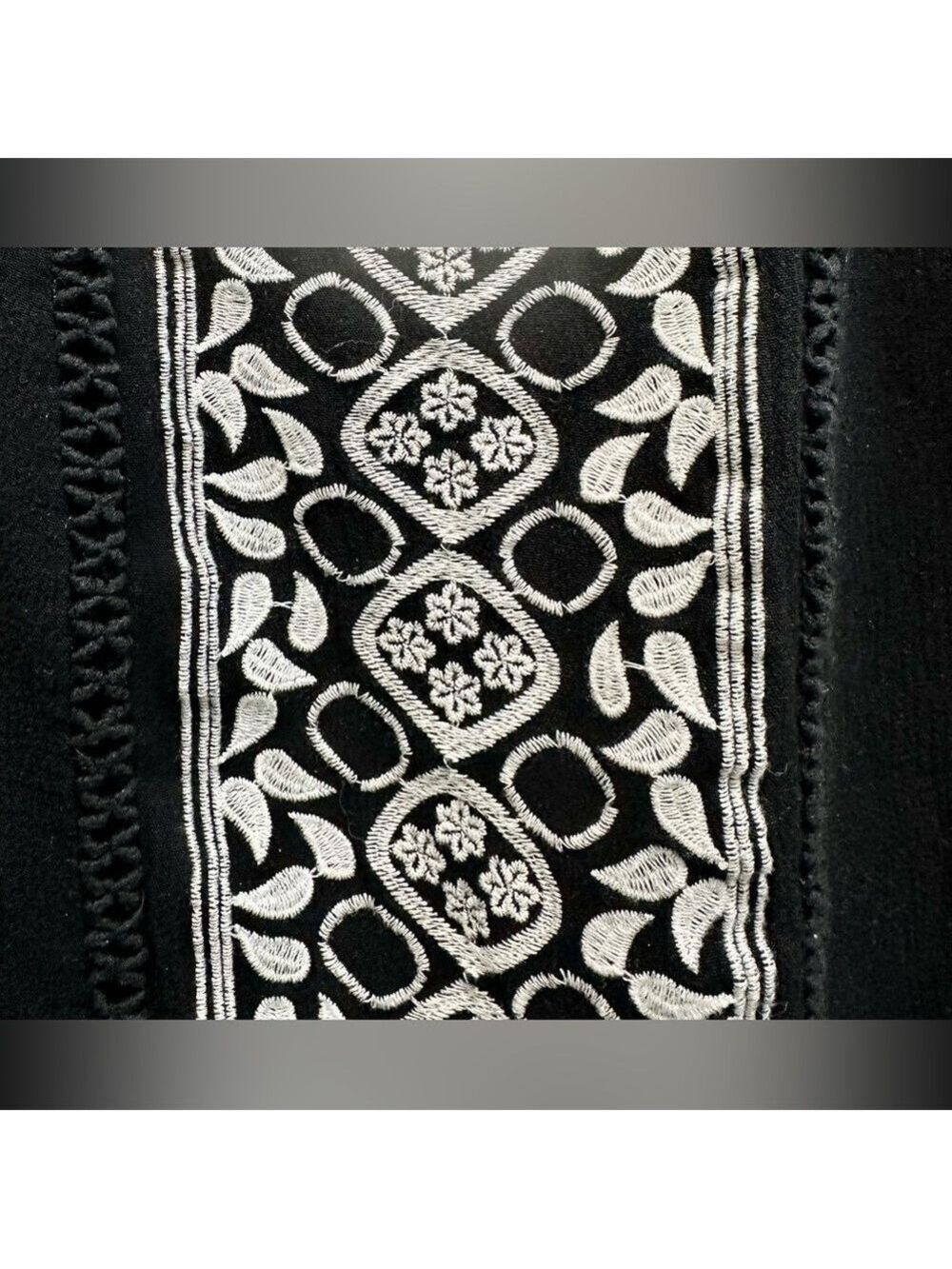 love, Fire Black and White Embroidered Sleeveless Top - Picture 5 of 9